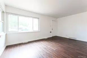 1616 Newark St, Aurora, CO 80010 - Photo 7