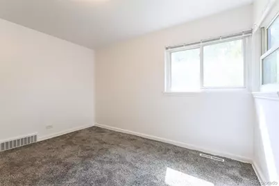 1616 Newark Street, Aurora, CO 80010 - Photo 13