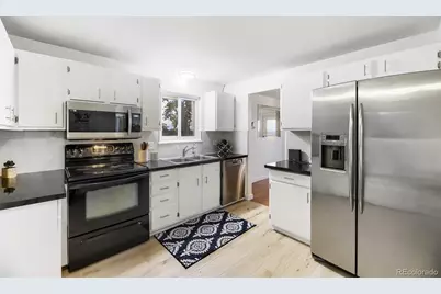 7533 W Ottawa Place, Littleton, CO 80128 - Photo 9