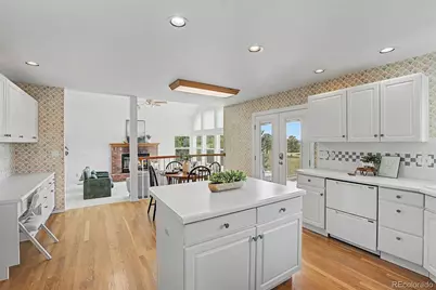 8485 Edgemont Way, Colorado Springs, CO 80919 - Photo 17