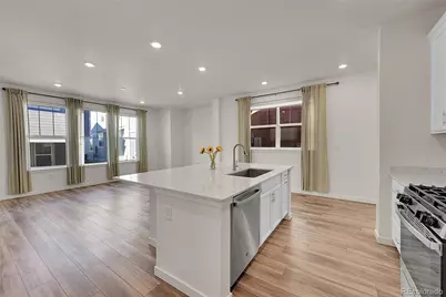 17569 E 95th Place, Commerce City, CO 80022 - Photo 7