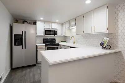 8438 Everett Way #B, Arvada, CO 80005 - Photo 9