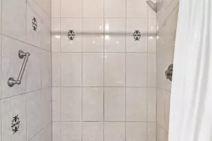 2300 Leyden St, Denver, CO 80207 - Photo 27