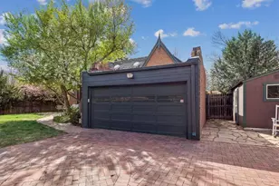 2300 Leyden St, Denver, CO 80207 - Photo 35