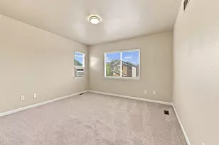 2220 W 101st Cir, Denver, CO 80260 - Photo 19