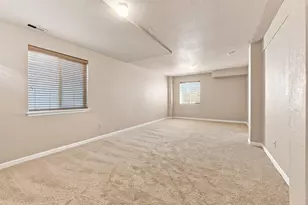 2220 W 101st Cir, Denver, CO 80260 - Photo 23