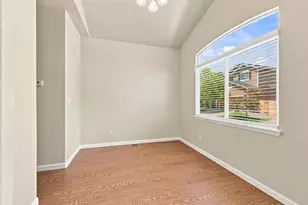 2220 W 101st Cir, Denver, CO 80260 - Photo 5