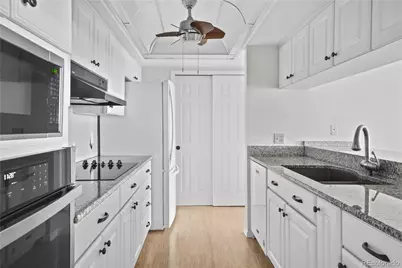 7000 E Quincy Avenue #C208, Denver, CO 80237 - Photo 9