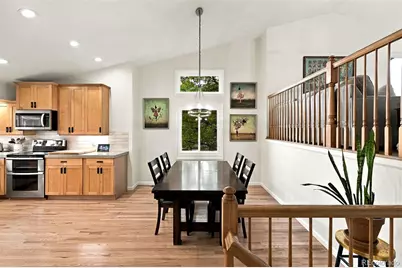 8057 S Newport Court, Centennial, CO 80112 - Photo 3