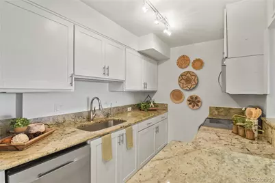 790 N Washington Street #1106, Denver, CO 80203 - Photo 7