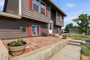 513 Sundance Cir, Dacono, CO 80514 - Photo 3