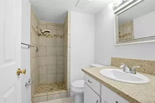 3436 S Locust St, Denver, CO 80222 - Photo 21