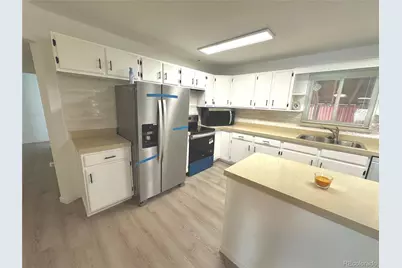 423 Empire Street, Aurora, CO 80010 - Photo 7