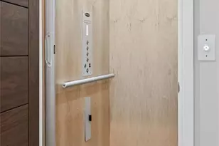 525 Columbine St, Denver, CO 80206 - Photo 13