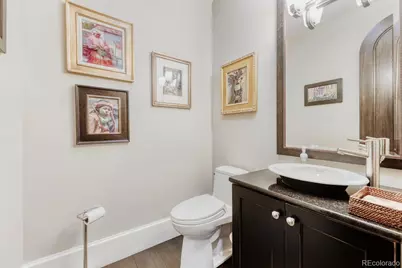 2552 E Alameda Avenue #31, Denver, CO 80209 - Photo 3