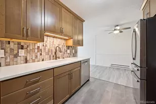 1838 S Ammons St, Lakewood, CO 80232 - Photo 9