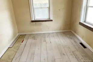 320 Nana Lou St, Avondale, CO 81022 - Photo 9