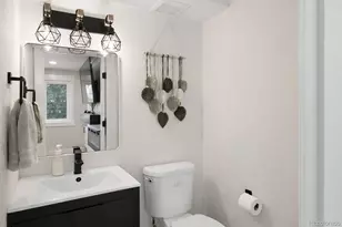 613 N Brentwood Ct, Castle Rock, CO 80104 - Photo 15