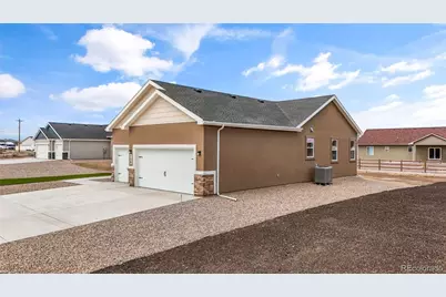 729 Campbell Lane, Pueblo, CO 81007 - Photo 39