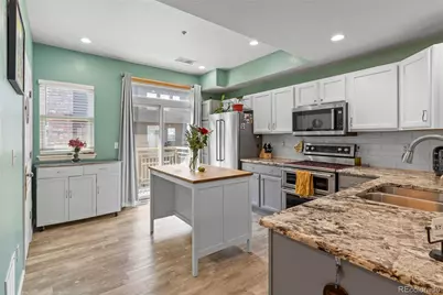 18727 E Yale Circle #D, Aurora, CO 80013 - Photo 3