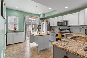 18727 E Yale Cir, Aurora, CO 80013 - Photo 3