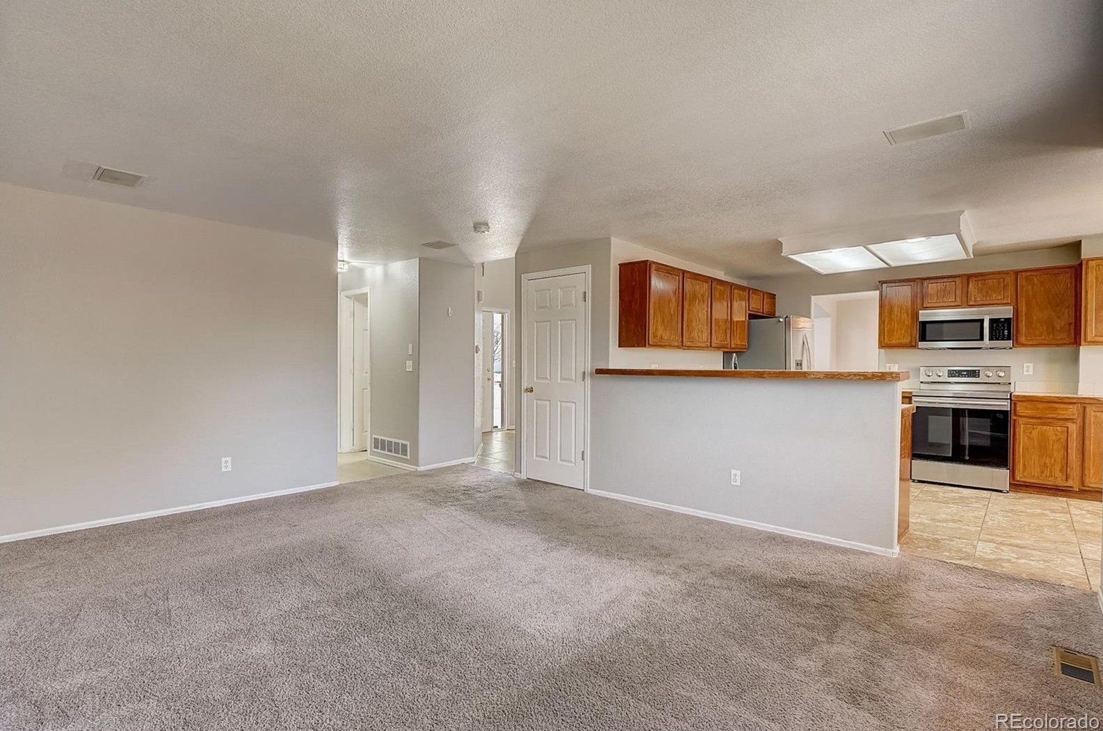 9427 Steele Dr, Denver CO  80229-3924 exterior