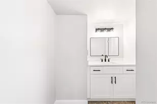 3141 S Tamarac Dr, Denver, CO 80231 - Photo 11