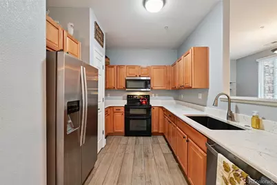 5255 Memphis Street #208, Denver, CO 80239 - Photo 7