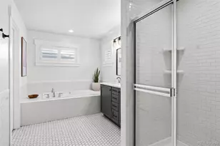 10137 E 31st Ave, Denver, CO 80238 - Photo 29