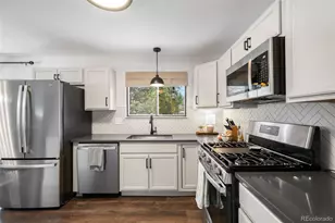 931 S Nome St, Aurora, CO 80012 - Photo 7