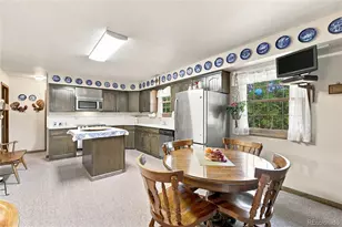 8257 Centaur Dr, Evergreen, CO 80439 - Photo 5