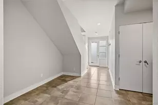 2360 S Wheeling Cir, Aurora, CO 80014 - Photo 5