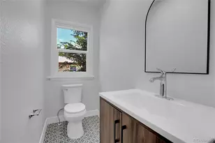 1260 Garfield St, Denver, CO 80206 - Photo 7