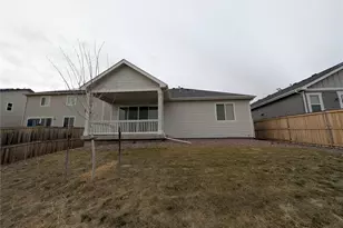 27646 E 10th Dr, Aurora, CO 80018 - Photo 3