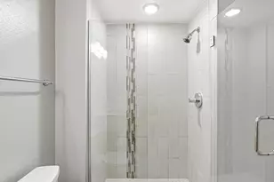 2374 S University Blvd, Denver, CO 80210 - Photo 11