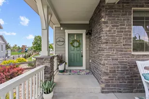 2719 Saltbrush Dr, Loveland, CO 80538 - Photo 5