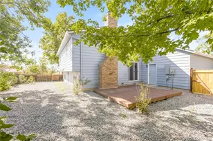 4050 S Espana Way, Aurora, CO 80013 - Photo 15