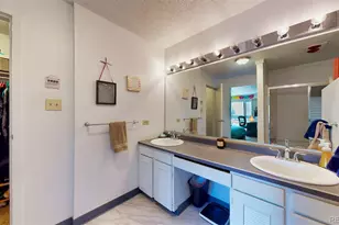 555 E 10th Ave, Denver, CO 80203 - Photo 13