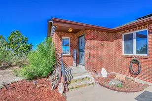 6785 S Pitkin St, Foxfield, CO 80016 - Photo 5