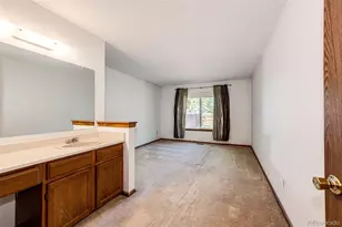 4505 Eagle St, Denver, CO 80239 - Photo 15