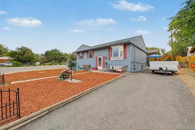 381 El Paso Court, Denver, CO 80221 - Photo 5