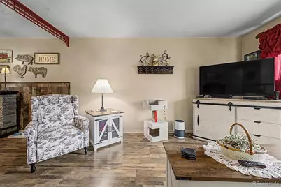 381 El Paso Court, Denver, CO 80221 - Photo 7