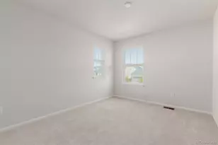 3827 N Grand Baker St, Aurora, CO 80019 - Photo 19