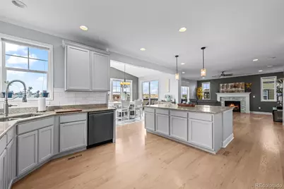 12487 Syracuse Street, Thornton, CO 80602 - Photo 7