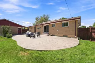 7290 S Penrose Ct, Centennial, CO 80122 - Photo 27