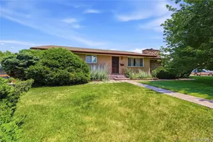 7290 S Penrose Ct, Centennial, CO 80122 - Photo 3