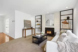 2418 S Victor St, Aurora, CO 80014 - Photo 3