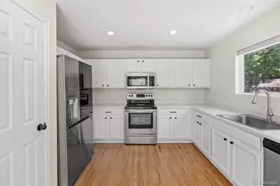 22130 E Berry Place, Aurora, CO 80015 - Photo 11