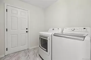 22130 E Berry Pl, Aurora, CO 80015 - Photo 15
