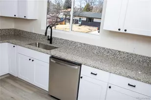 972 S Quail Way, Lakewood, CO 80226 - Photo 7